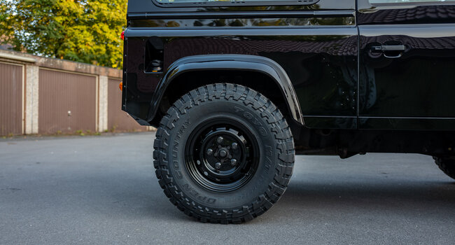 Range Rover Defender 90