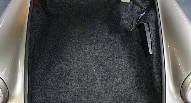 Porsche 911 3.2 Carrera Cabriolet