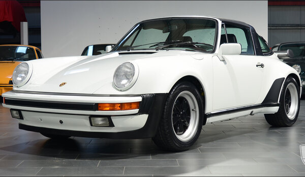 Porsche 911 Targa Werks Turbo-Look