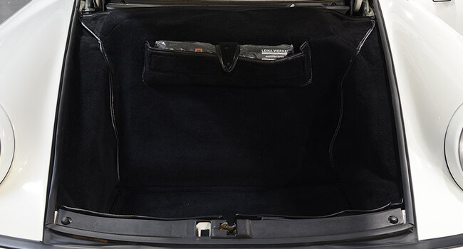 Porsche 964 Carrera 2 Cabriolet