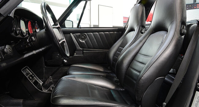 PORSCHE 911 3.2 CARRERA TARGA