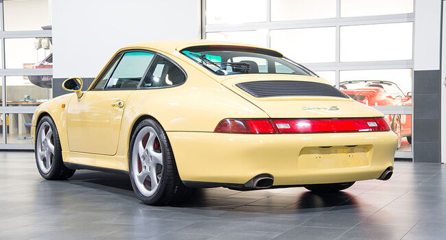 Porsche 993 Carrera 4S Coupe