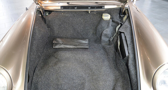 Porsche 911 Carrera Targa