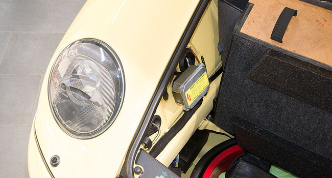 Porsche 993 Carrera 4S Coupe