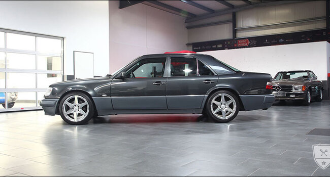 Mercedes-Benz E 500