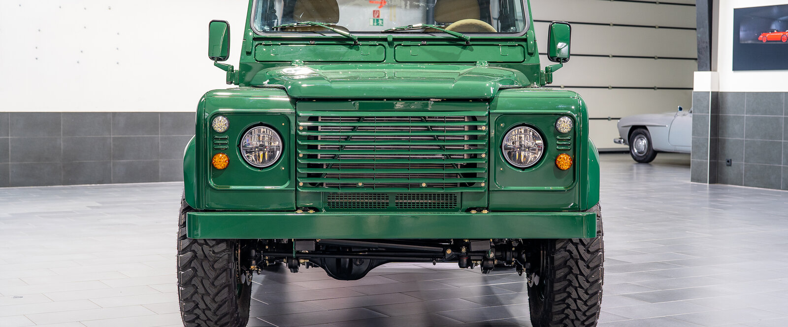 Land Rover Defender D90 TD5