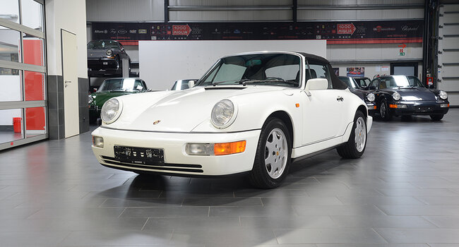 Porsche 964 Carrera 2 Cabriolet