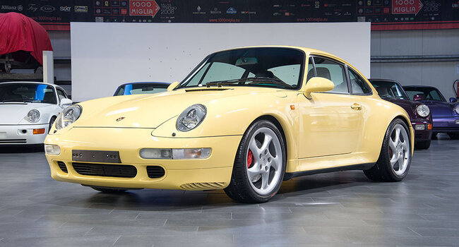 Porsche 993 Carrera 4S Coupe