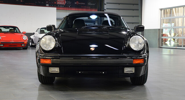 Porsche 911 Carrera 3.2 Speedster