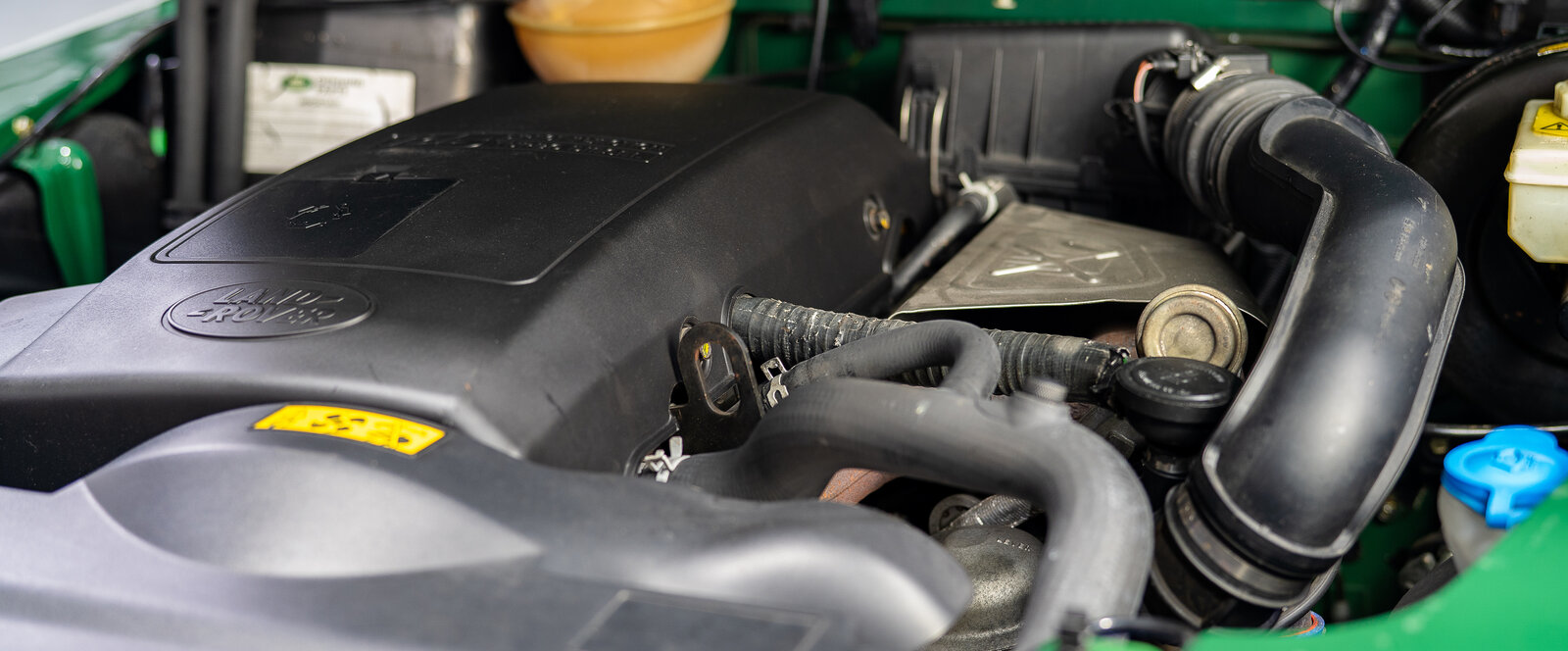 Land Rover Defender D90 TD5