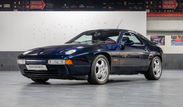 Porsche 928 GTS