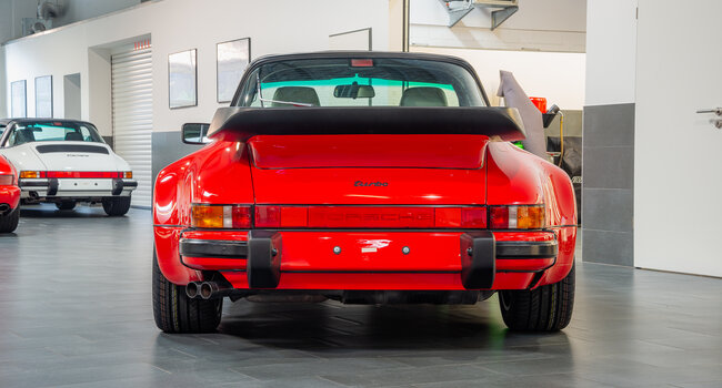 Porsche 911 930 Turbo Targa