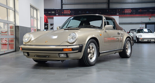 Porsche 911 3.2 Carrera Cabriolet