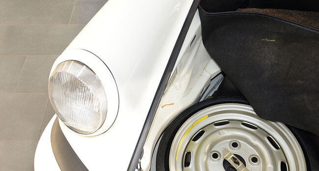 Porsche 911 Carrera Cabriolet G50