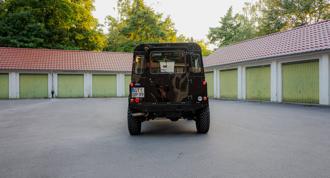 Range Rover Defender 90