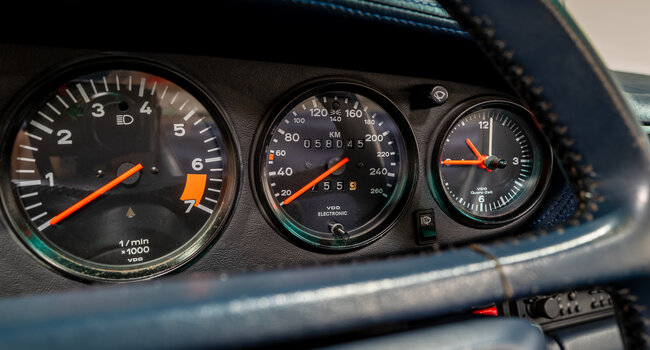 Porsche 911 3.2 Carrera Cabriolet