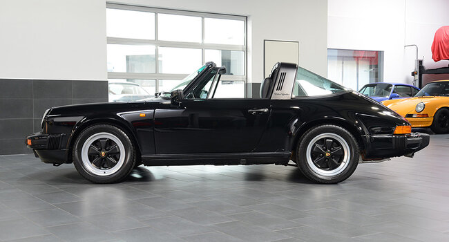 PORSCHE 911 3.2 CARRERA TARGA