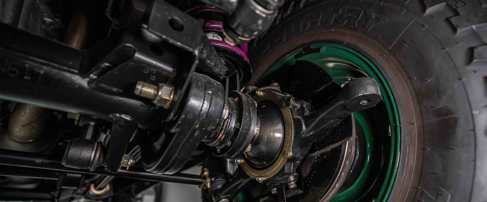 Land Rover Defender D90 TD5