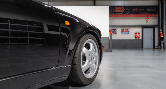 Porsche 964 3.3L Turbo Porsche 964 3.3L Turbo