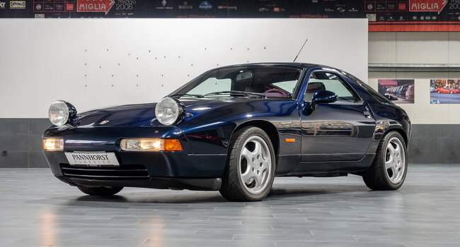 Porsche 928 GTS