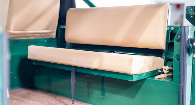 Land Rover Defender D90 TD5