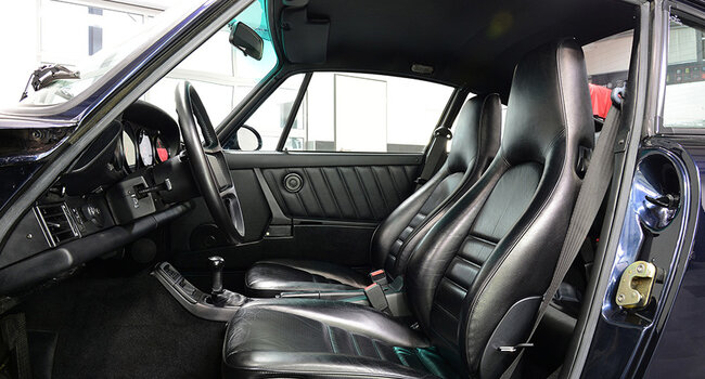 Porsche 964 Carrera 4 Coupe