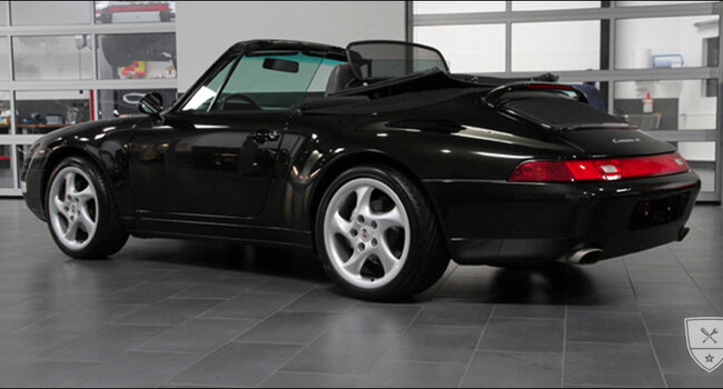 Porsche 993 Carrera 4 Cabriolet