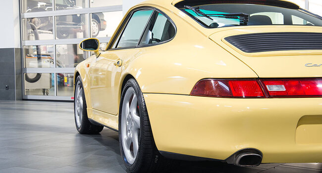 Porsche 993 Carrera 4S Coupe