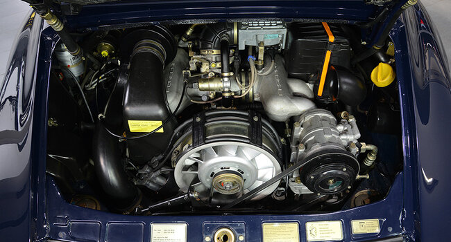 Porsche 911 Carrera Cabriolet 3.2