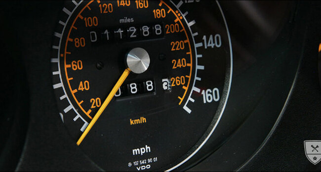 Mercedes-Benz 560 SL Roadster