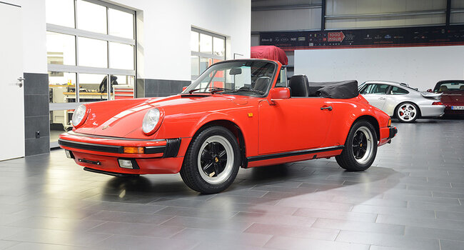 Porsche 911 Carrera Cabriolet