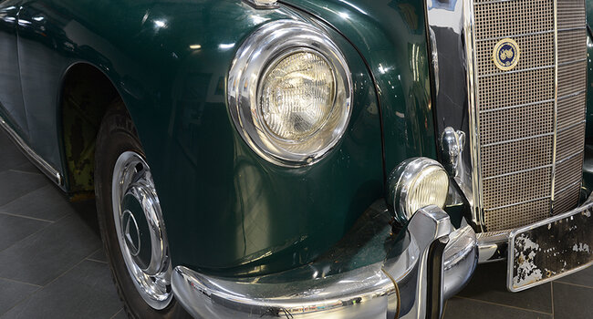 Mercedes-Benz 300C Adenauer