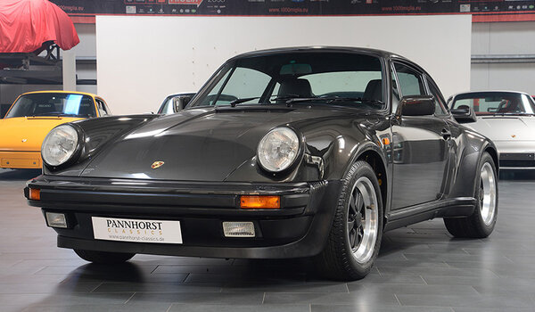 PORSCHE 911 930 TURBO COUPÉ