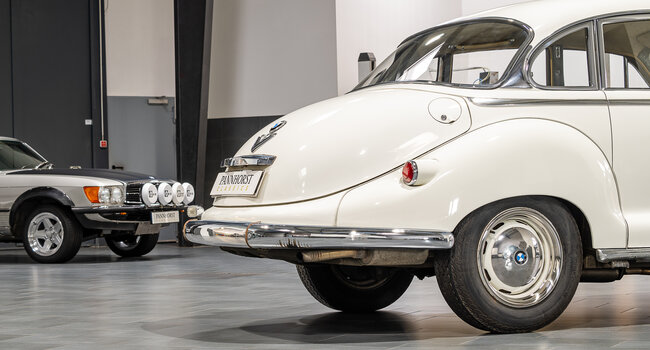 BMW 3200S Barockengel V8