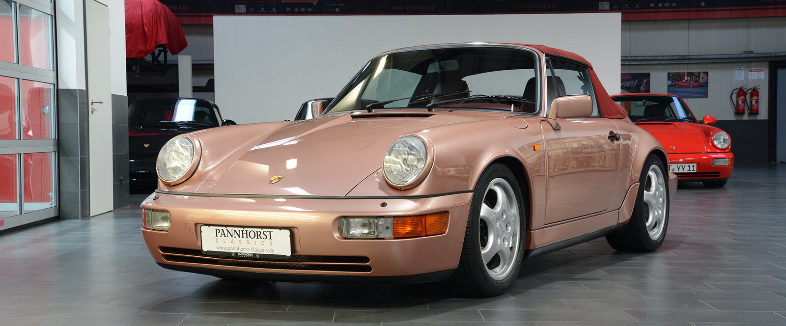 Porsche 964 Carrera 4 Cabriolet