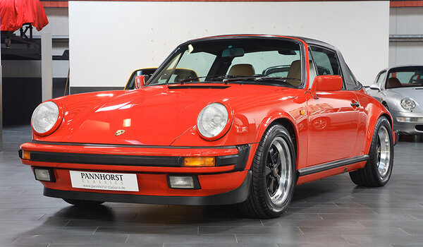 Porsche 911 3.2 Carrera Targa