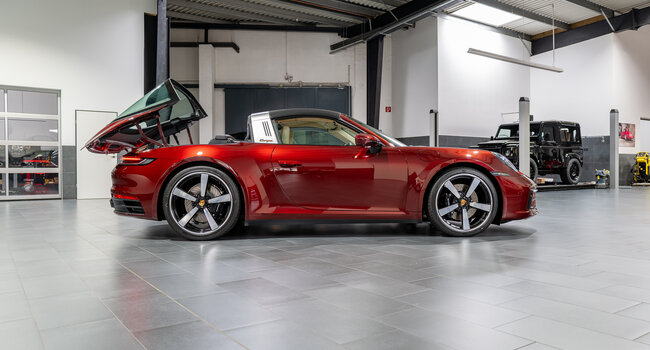 992 - 911 Targa 4S Heritage Design Edition