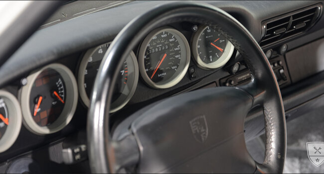 Porsche 993 Carrera 2 Cabriolet