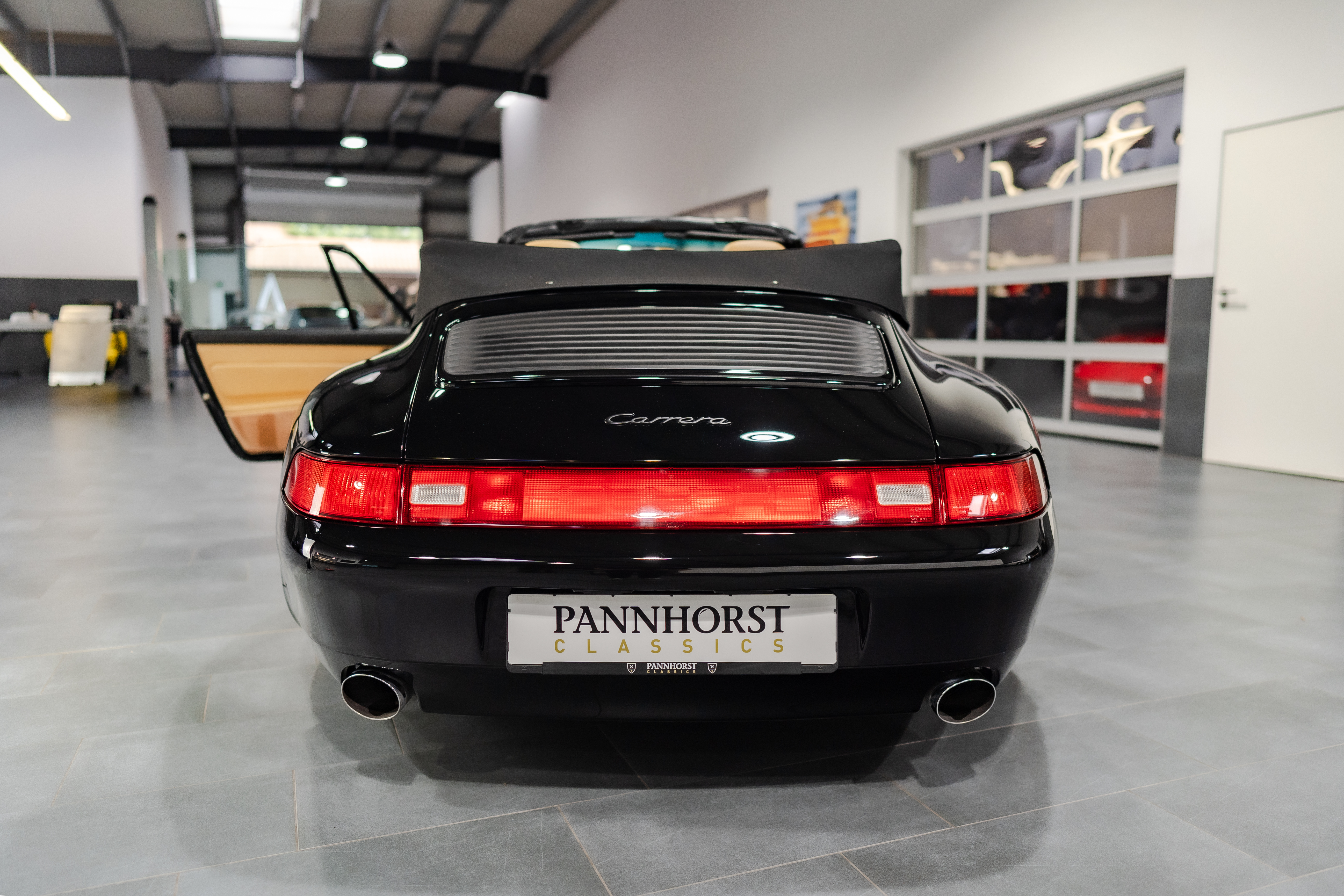 Porsche 993 Carrera Cabriolet